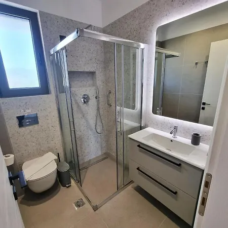 Hotel apartamentowy Achillion