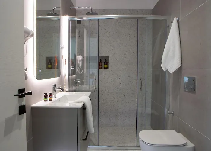 Achillion Aparthotel