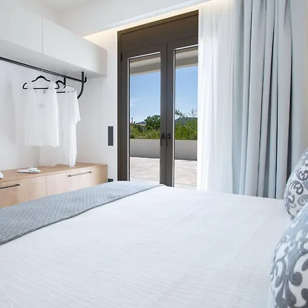 Aparthotel Achillion 4*