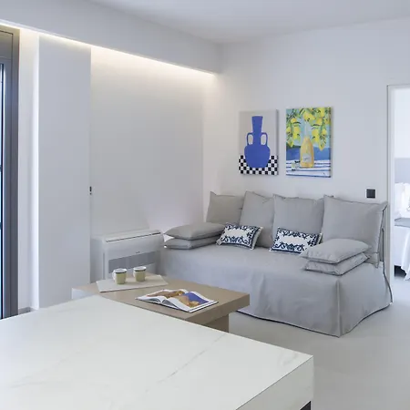 Aparthotel Achillion 4*